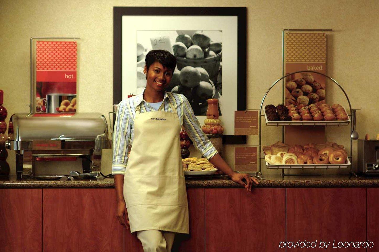 Hampton Inn & Suites Denver Airport / Gateway Park Aurora Restaurante foto